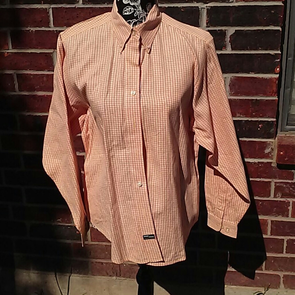 Long sleeve plaid shirt